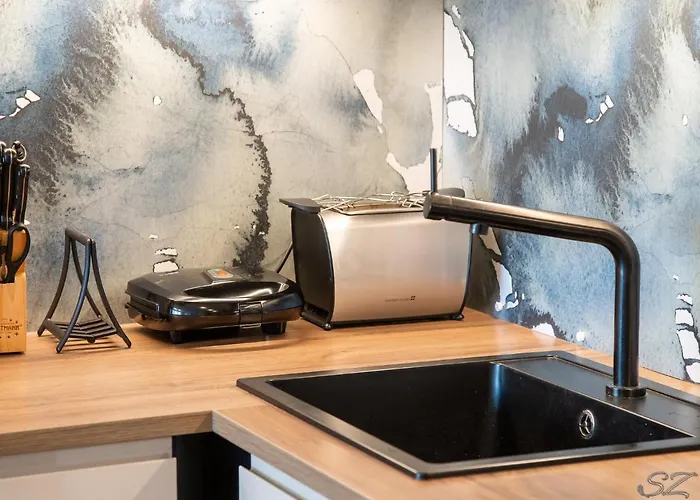 Blizej Morza 102 Z Prywatnym Garazem I Rowerami W Cenie Apartment Kolobrzeg